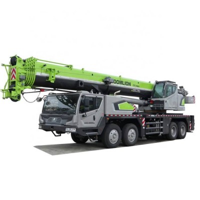 Full Hydraulic Zoomlion 70t Truck Crane Qy70v With Lattice Boom Low Price Hot Sale